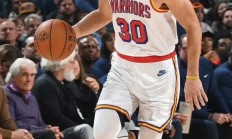 九游体育官方登录入口-灰熊力克马刺，赢得首场胜利