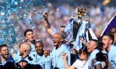 九游体育app-曼城高歌猛进，西汉姆联需寻新策的简单介绍