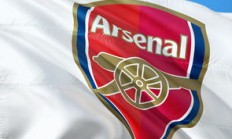 九游体育在线登录-曼联主场淘汰曼城，晋级足总杯四强，曼联0-2曼城