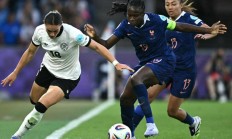 九游体育在线登录-包含法国女足坚持信念，一往无前征战的词条