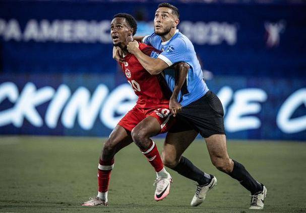 国际米兰客场击败都灵,豪取三分 国际米兰客场击败都灵,豪取三分