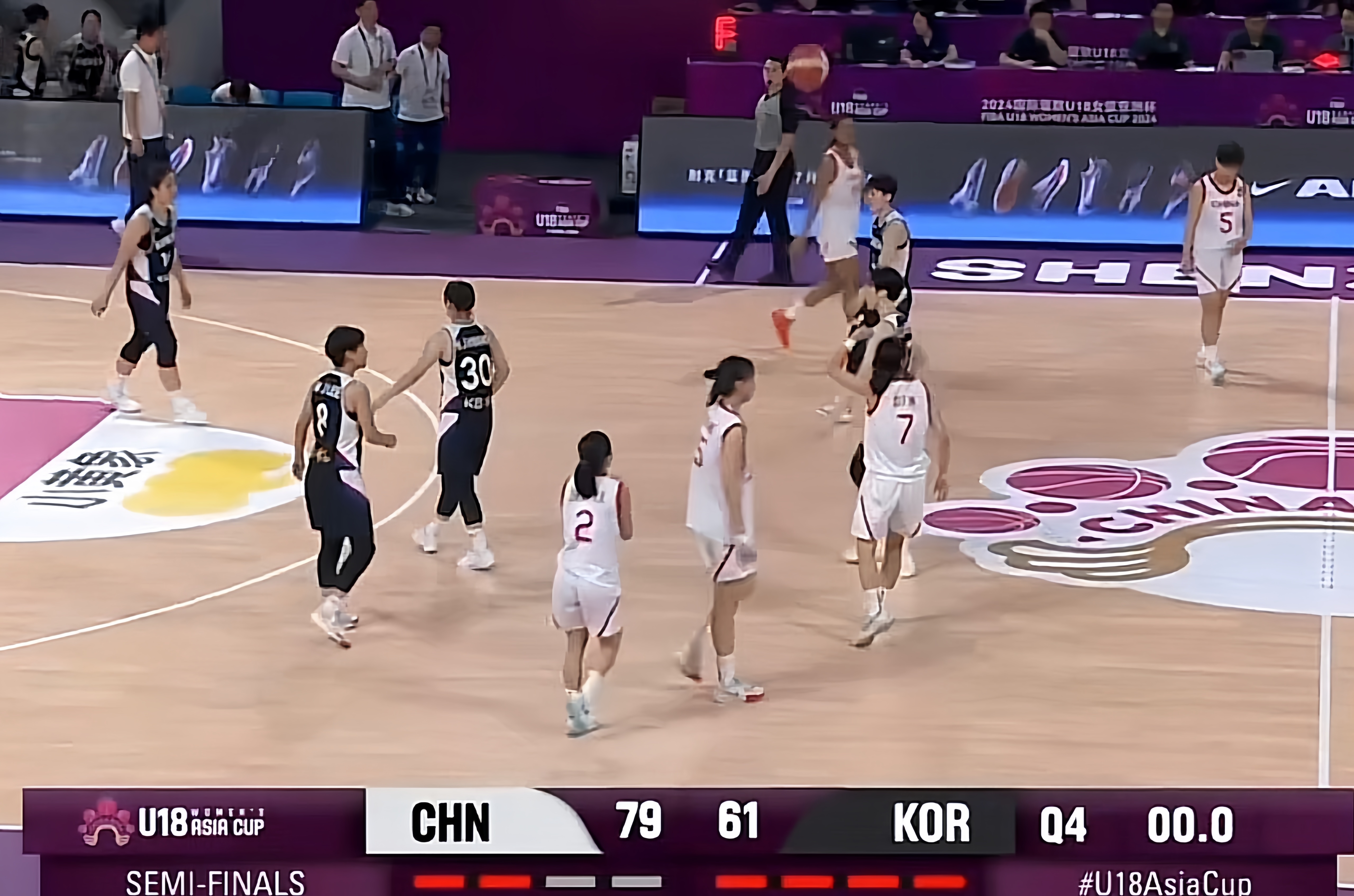 亚洲女篮赛事：中国女队大胜韩国队进入半决赛