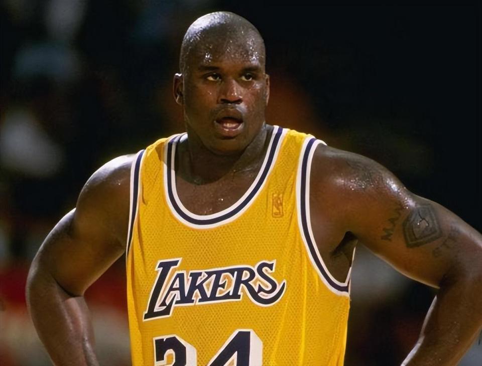 关于奥尼尔当选最有价值球员，实力无人可及的信息