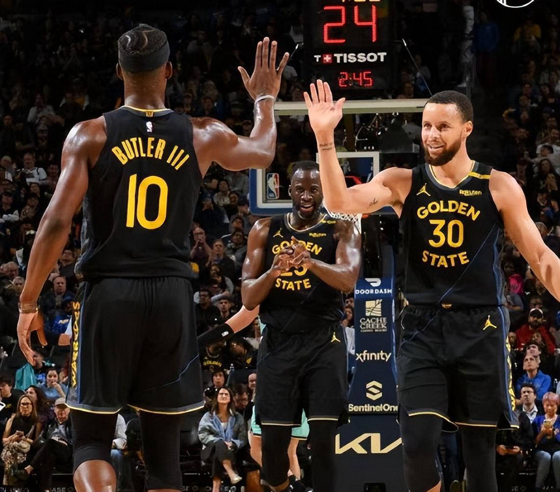 荷兰队实力强劲碾压对手取得胜利