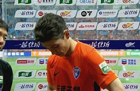 关于伯恩斯利兴师动众，雷霆万钧取得胜利的信息