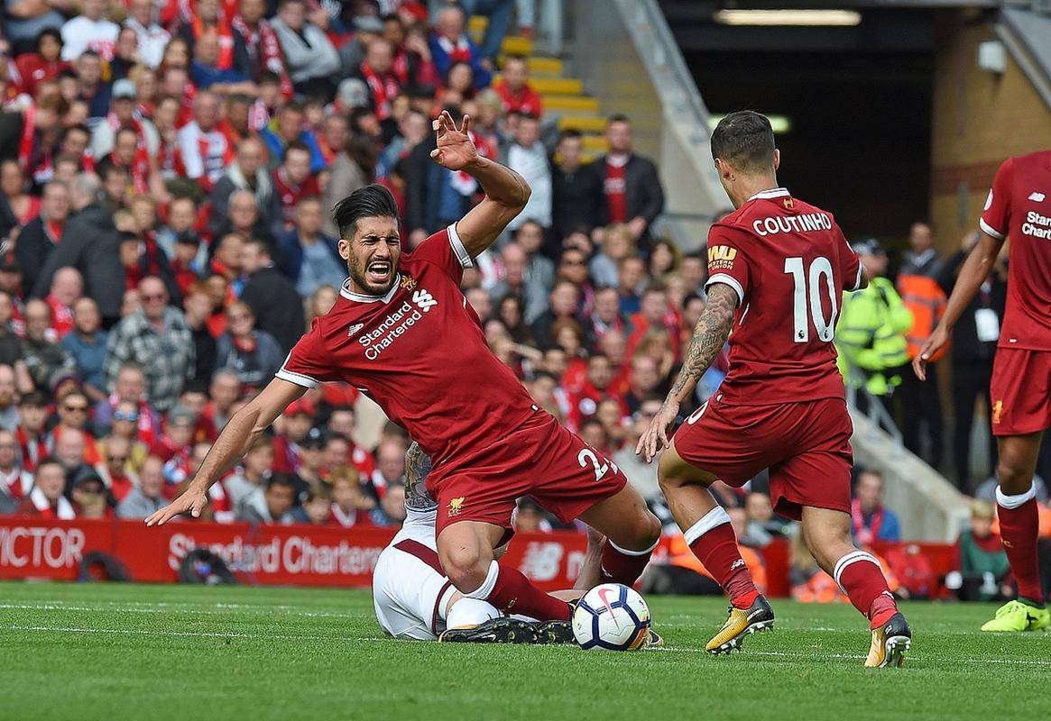 包含巴黎圣日耳曼青年队获得胜利，球风如梭的词条