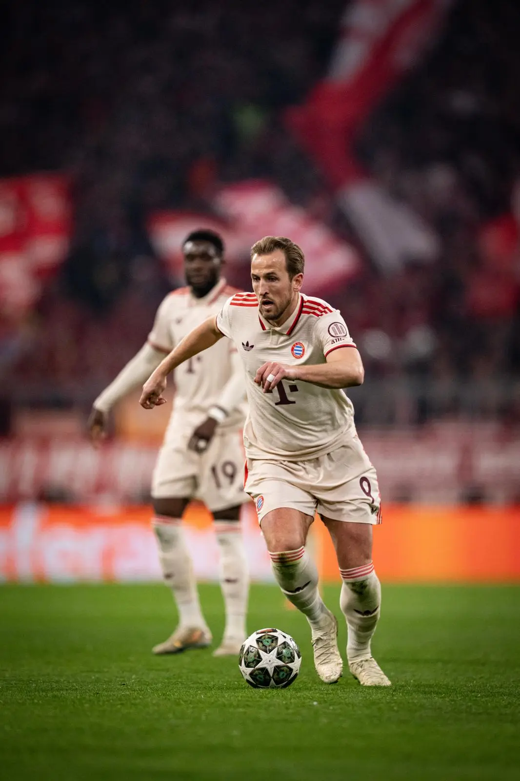 拜仁慕尼黑再胜勒沃库森领跑