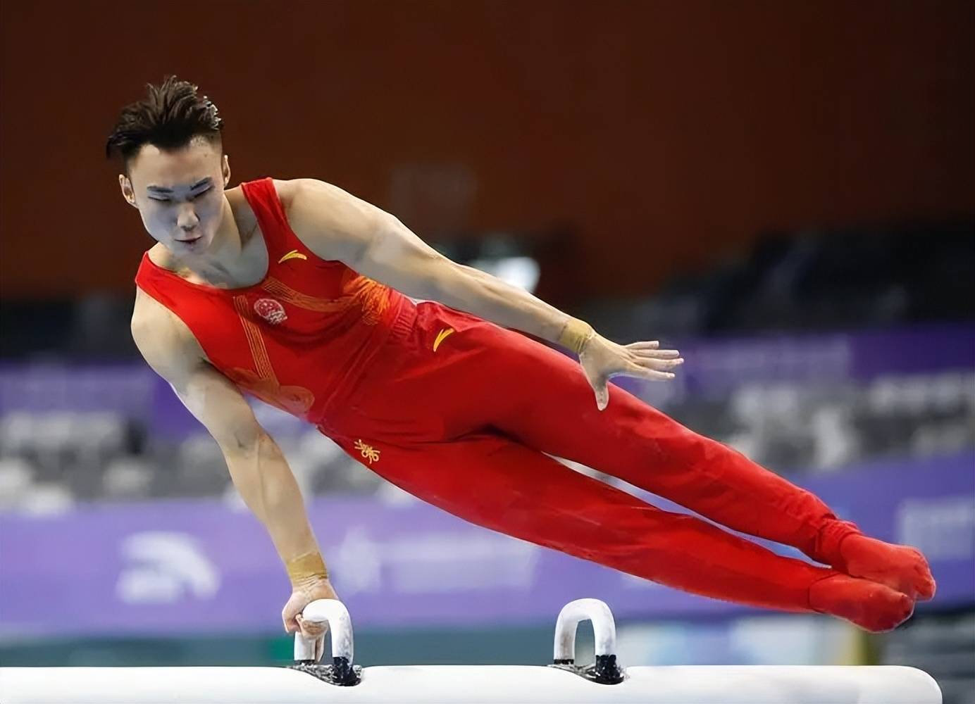 关于高质量比赛：球员们精湛技艺给观众留下深刻印象的信息