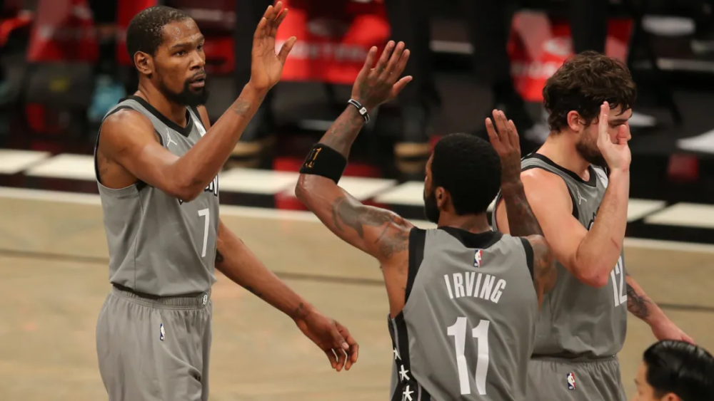 关于篮网客场险胜热火，全队合力再胜保持全胜势头的信息