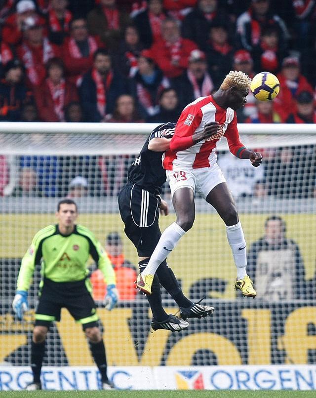 关于沃尔夫斯堡教练组合作默契，提升球队战力的信息