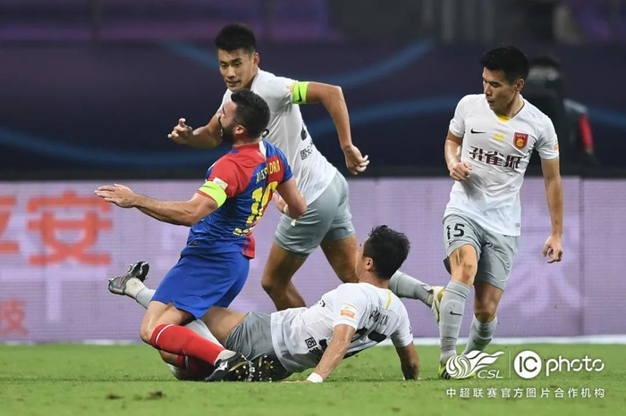 青岛黄海重盼夺冠，东部华夏不敌的简单介绍