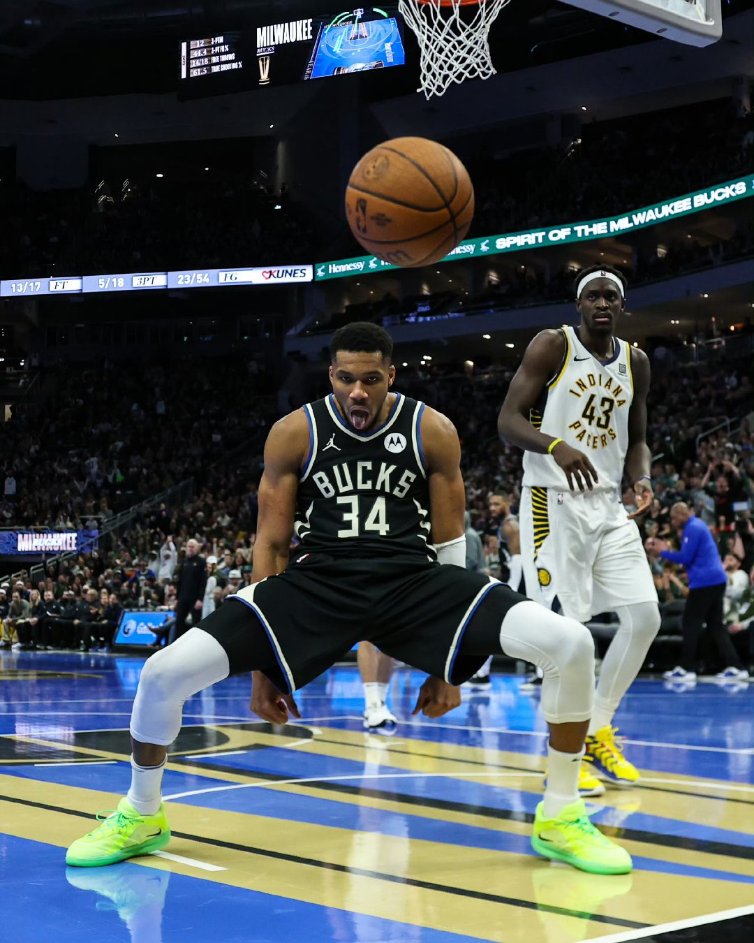 雄鹿逆转马刺阿德托昆博力挽狂澜